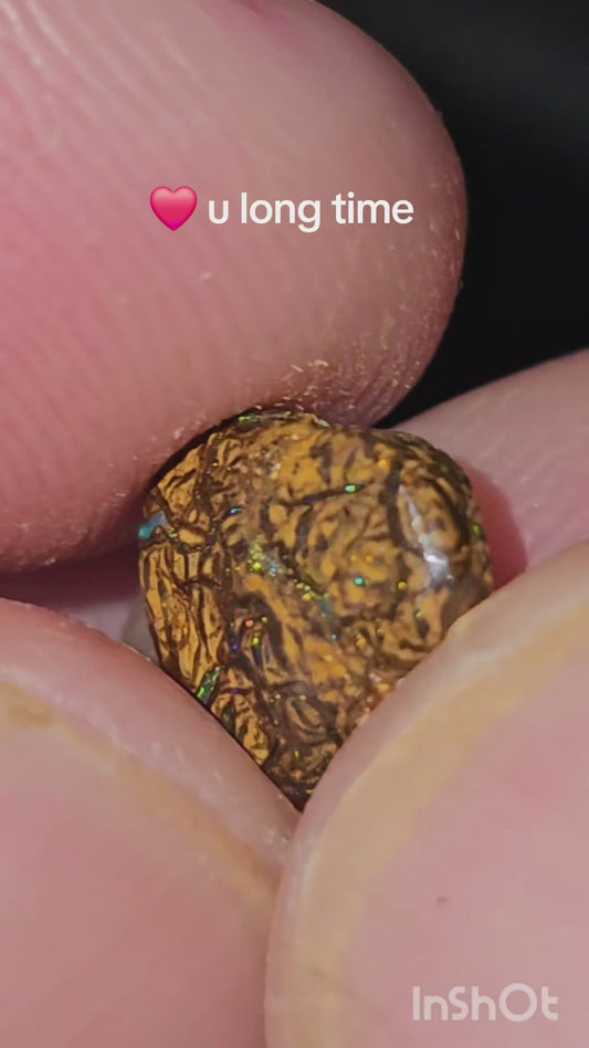 2ct Australia Boulder opal