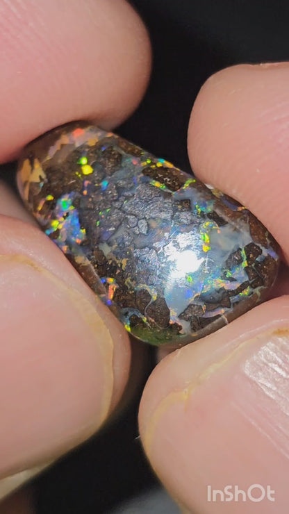 Australia Boulder opal 13ct