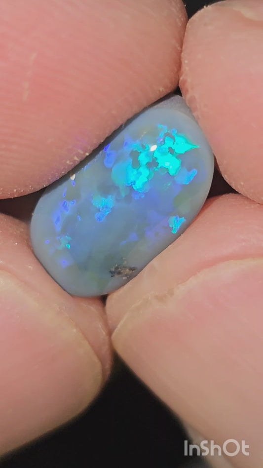 3.70 ct lightning Ridge opal