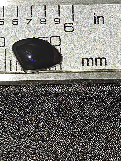 Lightning ridge opal 1.05ct