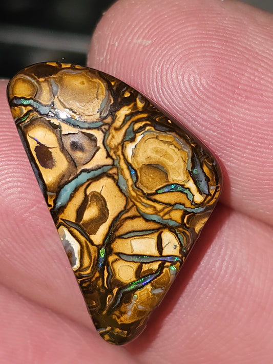 25ct Queensland boulder opal