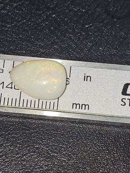 5.70ct coober pedy opal