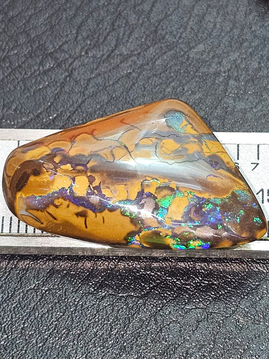 39ct Australia Queensland boulder opal