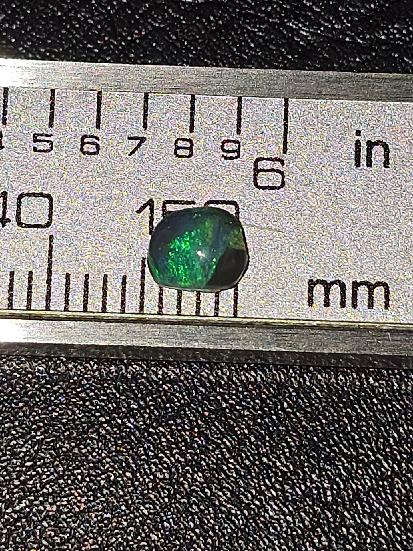 0.40ct lightning Ridge opal